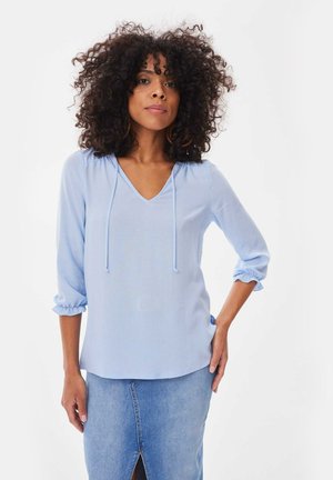Blouse model 221212 Nife