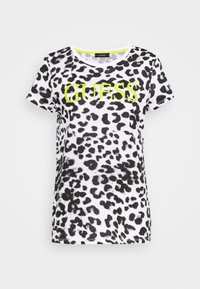 Tričko s leopardím potiskem v černé a bílé barvě, s ne�ónově žlutým logem "GUESS". Krátké rukávy a kulatý výstřih. Hladký textura látky.