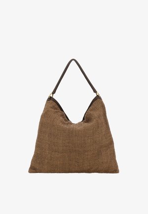 Borsa marrone con una texture e una silhouette morbida e oversize. Presenta una tracolla scura elegante e una chiusura con zip impreziosita da dettagli in metallo dorato.