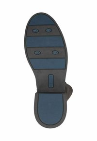 Suela de zapato de goma con una incrustación texturizada azul, que presenta cuatro secciones circulares de agarre y un botón cerca del talón. Color: negro y azul.