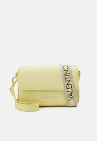 Sac à épaule VALENTINO Cosmopolitan Vaniglia - 100% Polyuréthane, Jaune Pâle, Neuf Avec étiquettes