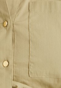 Koton SHORT SLEEVE CROP - Blusa - green