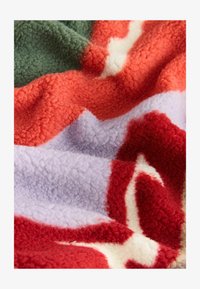 Selezionato, mountain print