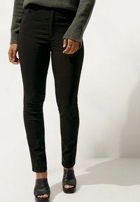 Ellos Collection FLEXY SUPERS - Broek - schwarz