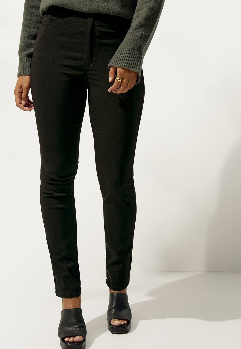 Ellos Collection FLEXY SUPERS - Broek - schwarz