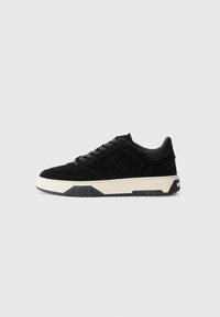 Valitud, black