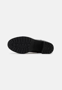 ONLY SHOES Botki na platformie