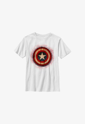 Maglietta bianca a maniche corte con scudo di Captain America in legno stampato, caratterizzato da cerchi concentrici rossi, bianchi e blu e una stella centrale.