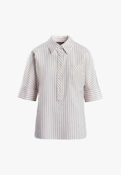 Īsām piedurknēm ar apkakli, gaismas pelēkā krāsā ar baltām vertikālām svītrām, ar priekšējo kabatu un pogu aizdari.