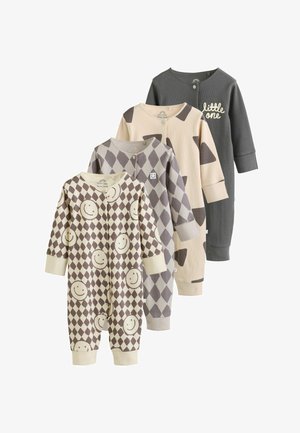Cuatro pijamas de bebé de manga larga y acanalados en gris, beige con parches marrones, gris y beige con patrones de diamantes, y beige con caras sonrientes y diamantes.