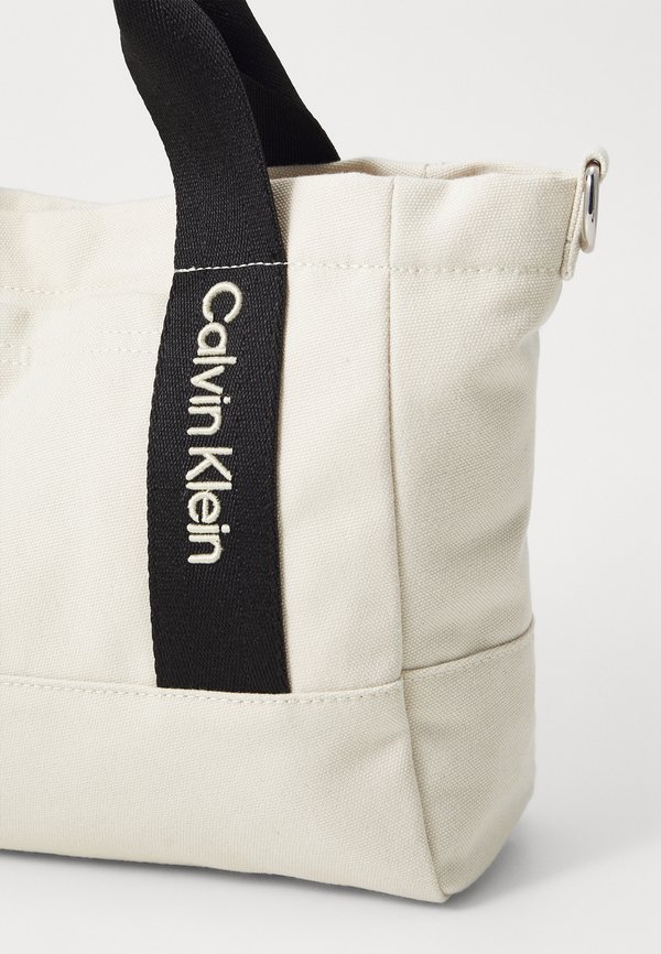 COLOUR BLOCK CROSSBODY BAG UNISEX - Handbag - oyster gray4