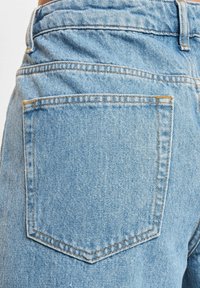 DEF TRIP BAGGYS - Relaxed fit jeans - light blue