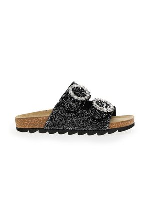 Sandalo nero glitterato con due cinturini regolabili con fibbie rotonde con strass, soletta in sughero e suola nera.