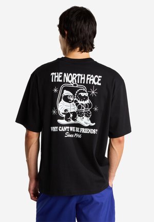 The North Face, M LET'S BE BUDDIES OVERSIZED SS TEE. - T-shirt med print - tnf black tnf white
