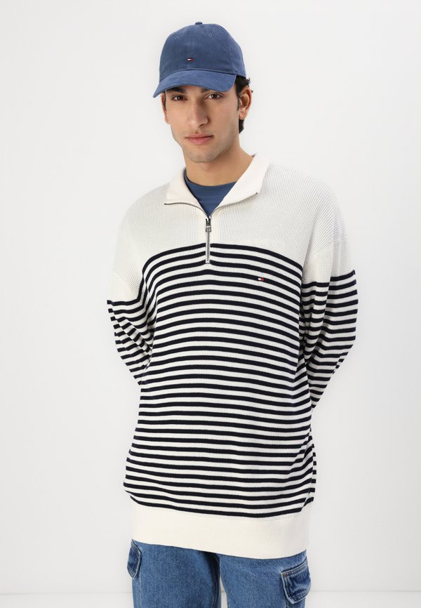 RACKING STRUCTURE ZIP MOCK - Jumper3