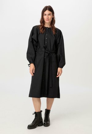 hessnatur WASTE - Blusenkleid - schwarz