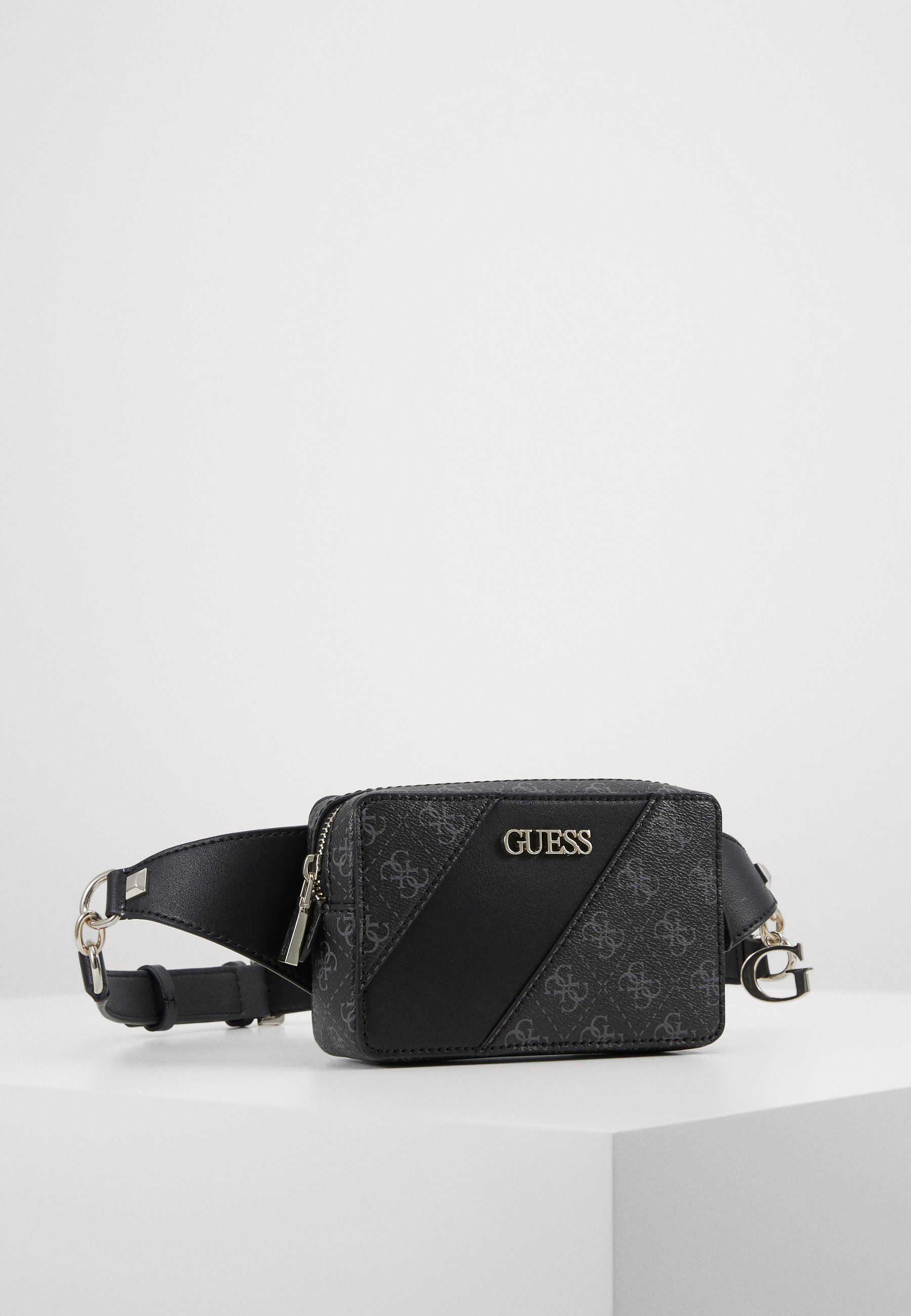 guess bumbag