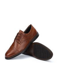 Martinelli Derbies & Richelieus - brown