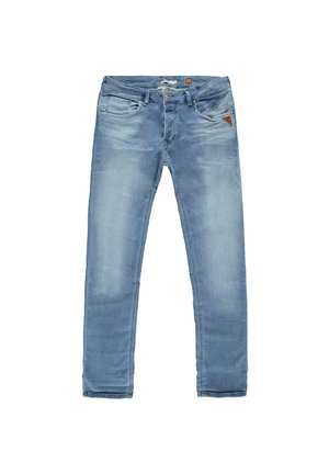 Lichtblauwe spijkerbroek met rechte pijpen, vijf zakken, rafelige details en een klein bruin logo-accent op de voorzak.