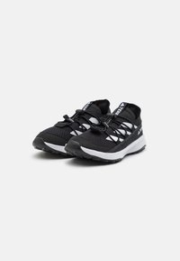 Adidas Terrex VOYAGER 21 HEAT.RDY TRAVEL UNISEX - Trekingové boty - core black/footwear white/grey five