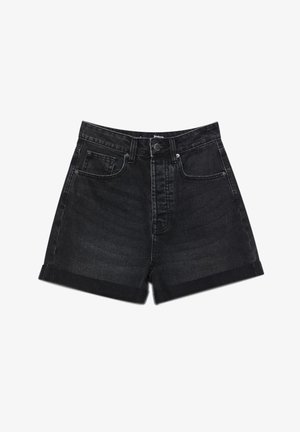 Sorte denim shorts med høj talje, oprullede manchetter, fem lommer og klassisk knaplukning. Har en let falmet tekstur.