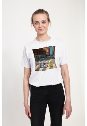 CARE BEARS - T-shirt z nadrukiem