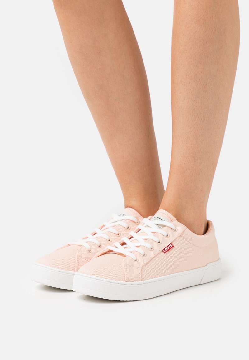 Damen Sneaker low | Levi's® MALIBU 2.0 Sneaker low light pink/pink - WD68844 Damen Sneaker low | Levi's® MALIBU 2.0 Sneaker low light pink/pink - WD68844