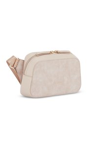 Helle rosa Tasche aus synthetischem Material mit glatter Textur, rechteckiger Form, Reißverschluss oben und verstellbarem Trageriemen. Mit goldfarbenen Beschlägen.