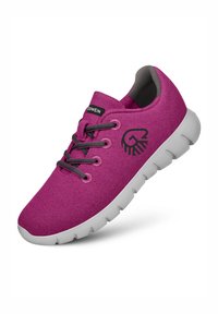 Giesswein Trainers - purple