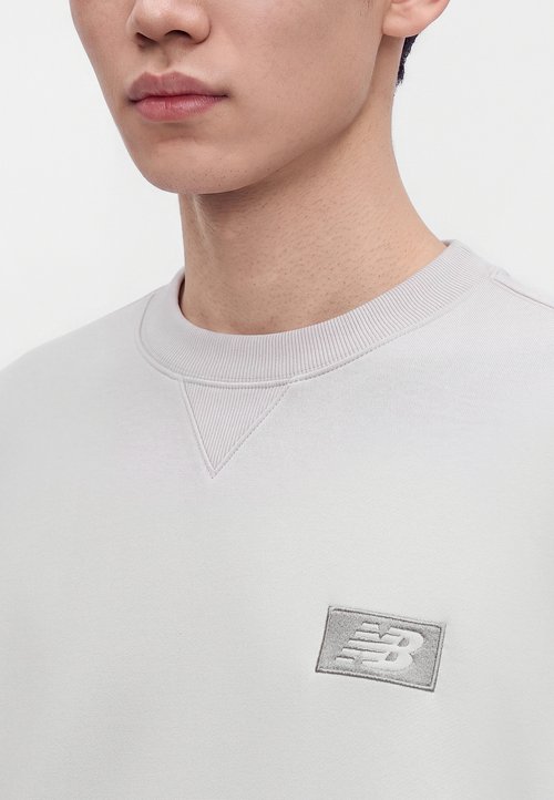 New Balance Sweatshirt — photo 6