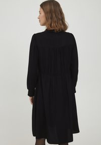 Fransa FRDAJAFLOW - Marškininė suknelė - black