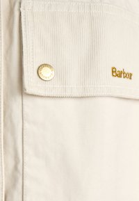Barbour MAEVA UTILITY CASUAL - Parka - salt/summer navy/ecru