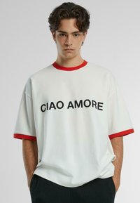 PROHIBITED T-shirts med print - white