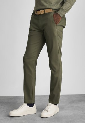 TATE - Chino - capers