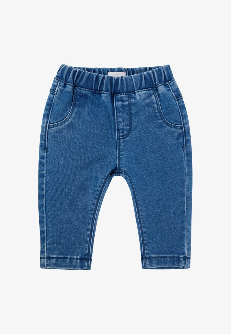 Pantalon en denim de couleur bleu moyen avec une taille élastique, quatre poches et une texture légèrement délavée. Design slim fit pour enfants.