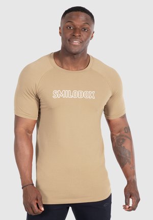 TIMMY PERFORMANCE SPORT - Sports T-shirt - beige