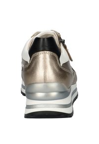 Gabor Sneakers laag - goud
