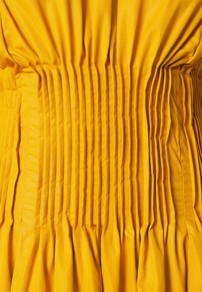 BITE Studios GRACE DRESS - Robe de jour - warm ochre