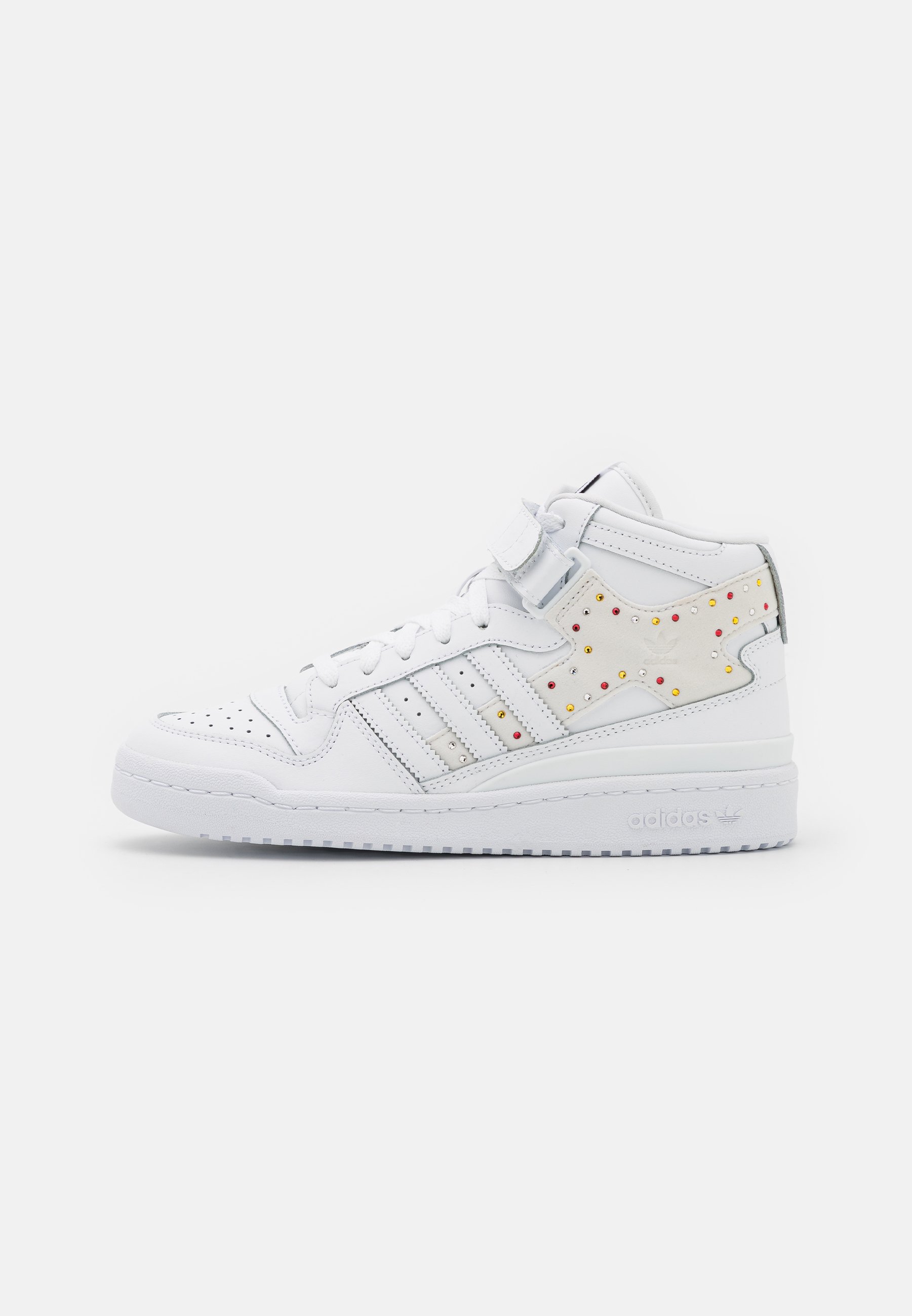 Zapatillas altas | Playeros de mujer con caña alta en Zalando استديو للتصوير Zapatillas altas | Playeros de mujer con caña alta en Zalando استديو للتصوير
