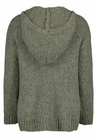 Vihreä neulottu huppari, jossa on teksturoidun pinnan, pitkät hihat ja resorireuna. Takana on yksinkertainen, koristeeton malli.