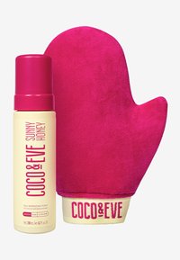 Coco & Eve ULTIMATE GLOW KIT - Kroppsvård - set - medium