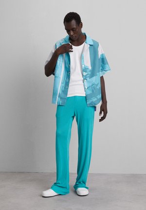 Nikolaj Storm KOS PANTS - Püksid - atlantis