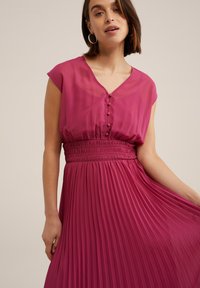 WE Fashion Nappali ruha - pink