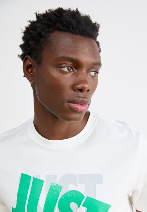 Nike Just Do It — photo 4