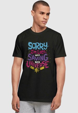 MARVEL - SAVING UNIVERSE BASIC - Print T-shirt - black