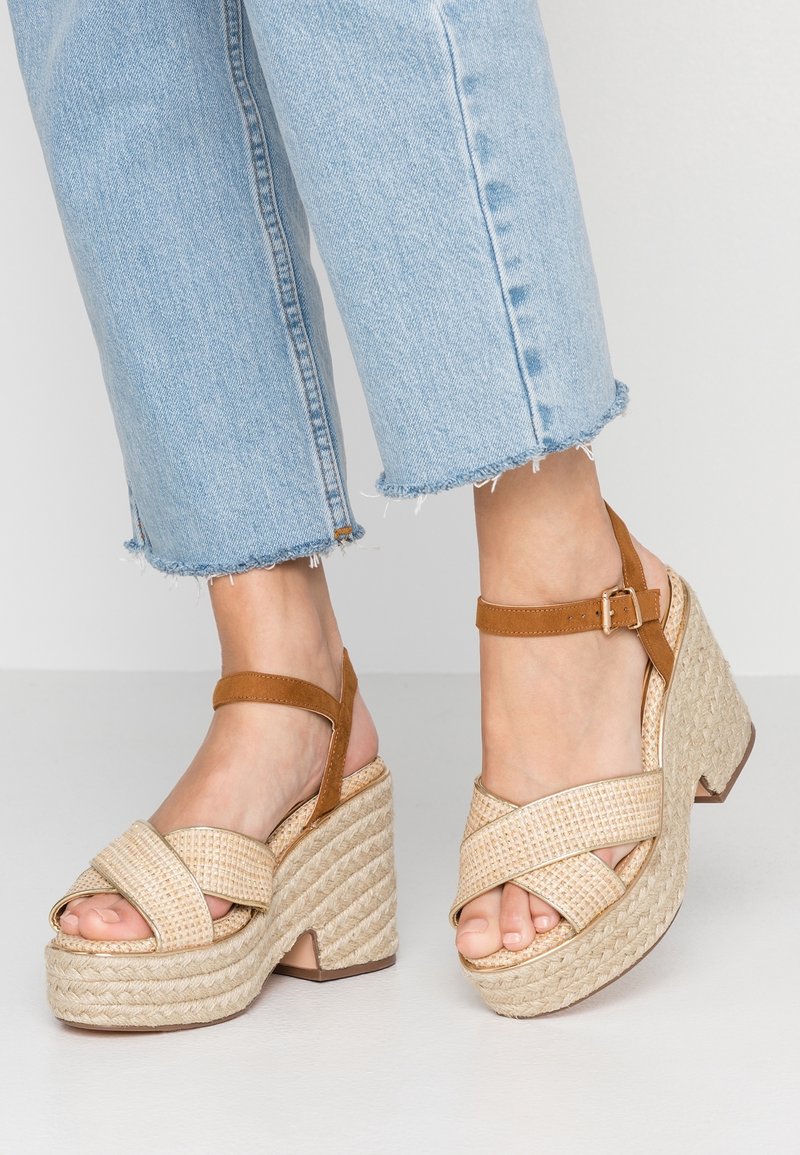 River Island Sandály na vysokém podpatku - nude