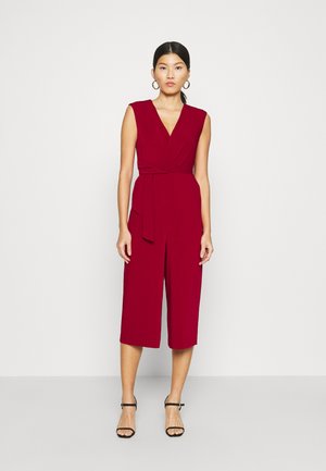 Jumpsuit - deep red