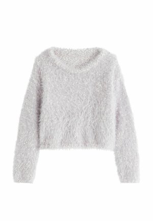 Lysegrå fluffy striktrøje med lange ærmer og rund halsudskæring, der har et blødt tekstureret mønster overalt.