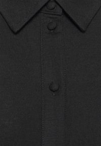 Saint Tropez Robe chemise - black