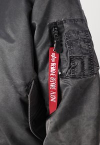 Alpha Industries VINTAGE - Bomber jakna - anthra